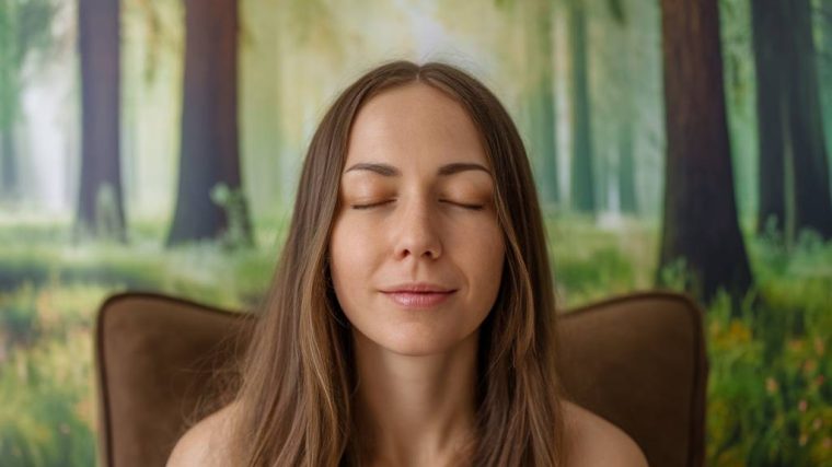 Le cbd comme allié naturel pour les femmes souffrant de règles douloureuses