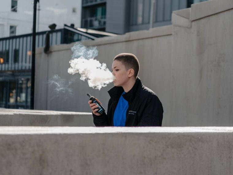 Les répercussions positives de la vape dans les espaces sans fumée